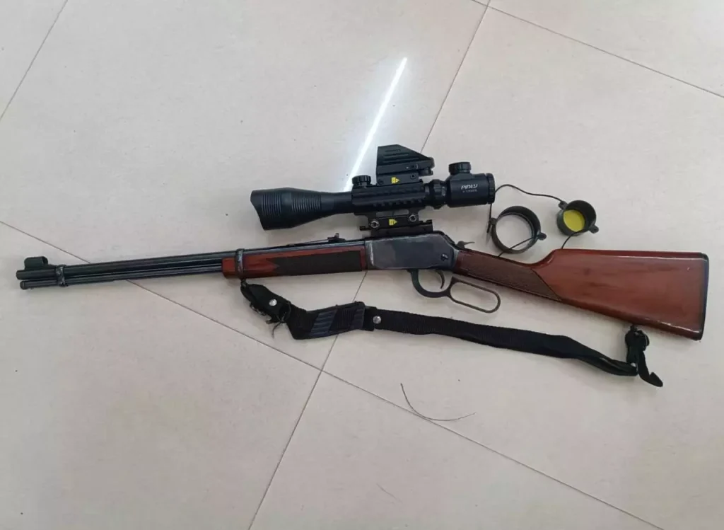 2096374 02 10 mgl gun